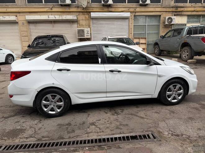 Hyundai Accent 2013, 309,000 km - 1.4 л - Bakı