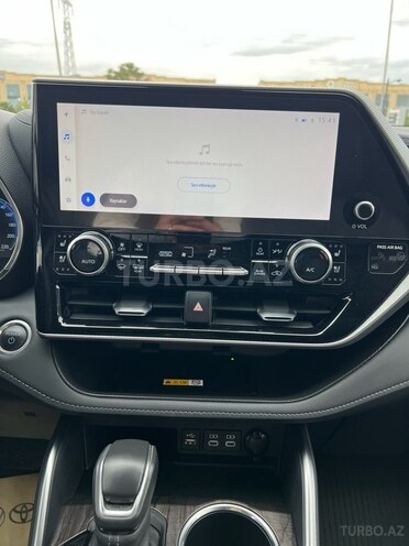 Toyota Highlander 2024, 30,000 km - 2.5 l - Gəncə