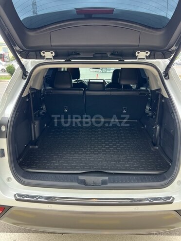 Toyota Highlander 2024, 30,000 km - 2.5 l - Gəncə