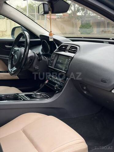 Jaguar XE 2017, 236,000 km - 2.0 l - Bakı
