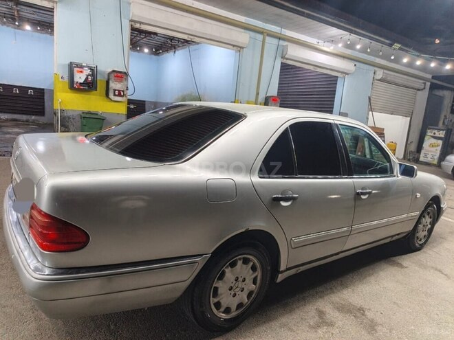 Mercedes E 230 1996, 250,000 km - 2.3 l - Bakı