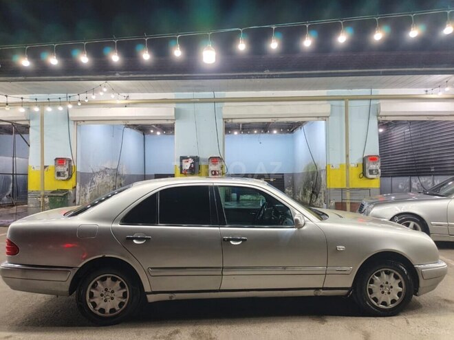 Mercedes E 230 1996, 250,000 km - 2.3 l - Bakı