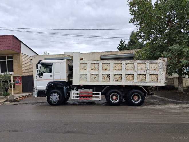 HOWO 371 2012, 250,000 km - 9.5 l - Qazax