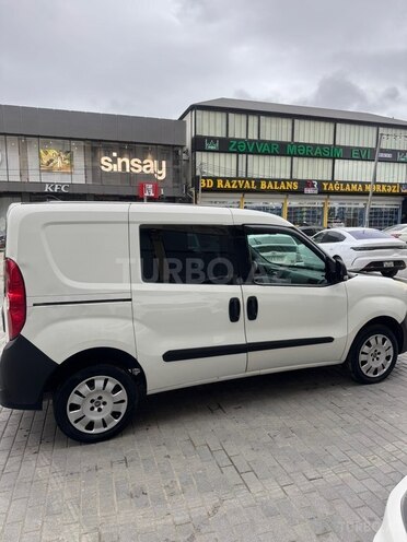 Fiat Doblo 2014, 325,000 km - 1.4 l - Bakı