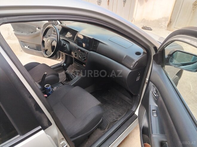 Toyota Corolla 2005, 246,400 km - 1.4 л - Bakı