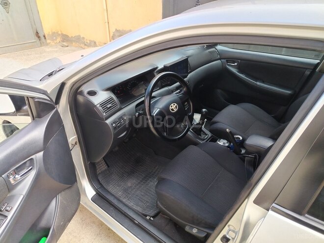 Toyota Corolla 2005, 246,400 km - 1.4 л - Bakı