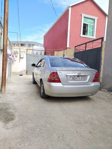 Toyota Corolla 2005, 246,400 km - 1.4 л - Bakı