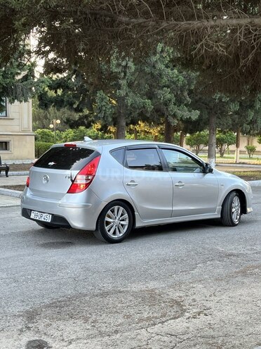 Hyundai i30 2010, 244,456 km - 1.4 l - Şirvan