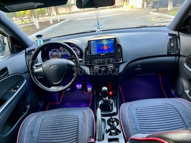 Hyundai i30 2010, 244,456 km - 1.4 l - Şirvan
