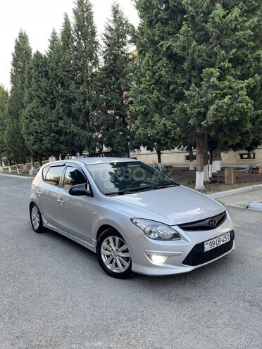 Hyundai i30 2010, 244,456 km - 1.4 l - Şirvan