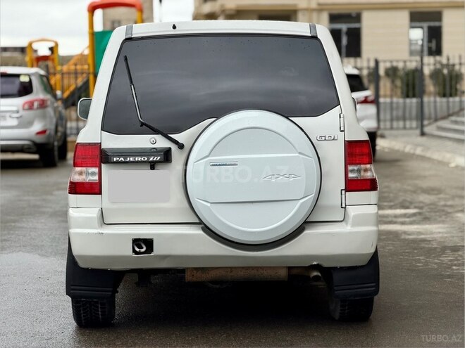 Mitsubishi Pajero io 2000, 377,000 km - 2.0 l - Bakı