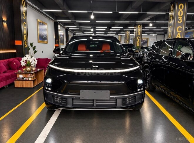 Li Auto L9 2025, 0 km - 1.5 l - Bakı