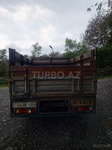 GAZ 33021 2001, 300,000 km - 2.4 l - Zaqatala