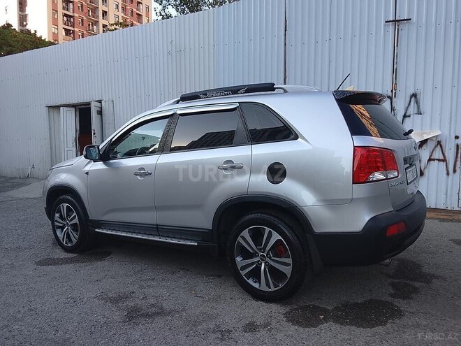 Kia Sorento 2010, 239,000 km - 2.0 л - Bakı
