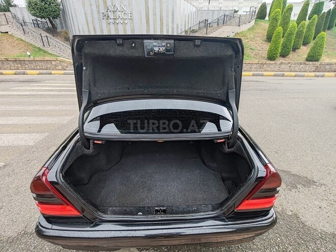 Mercedes C 180 2000, 303,000 km - 1.8 л - Tovuz