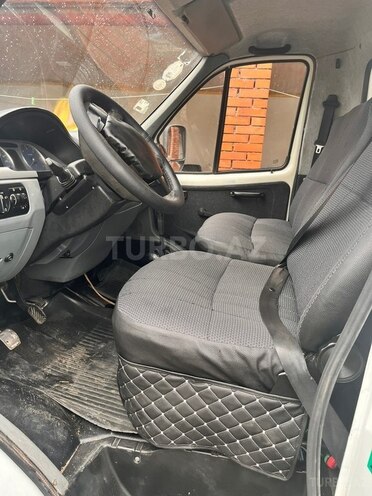 GAZ 3302-288 2012, 267,000 km - 2.4 л - Astara