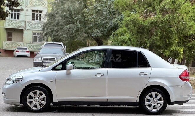 Nissan Tiida 2006, 372,000 km - 1.6 l - Sumqayıt
