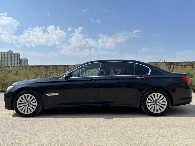 BMW 750 2011, 168,000 km - 4.4 l - Bakı