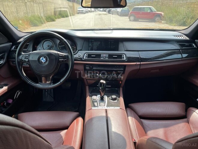 BMW 750 2011, 168,000 km - 4.4 l - Bakı