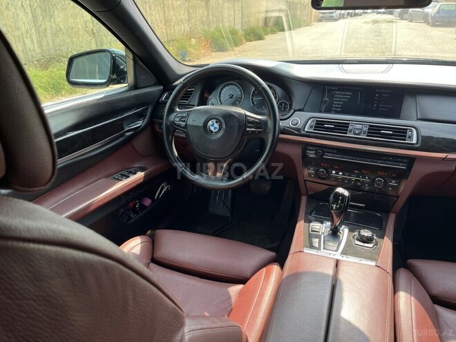 BMW 750 2011, 168,000 km - 4.4 l - Bakı