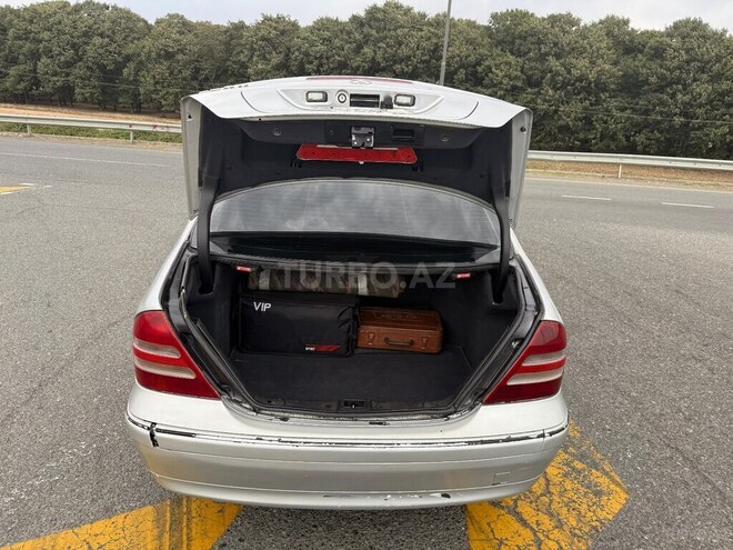 Mercedes C 200 2001, 352,200 km - 2.0 l - Masallı