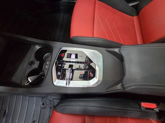 BMW  2025, 12,000 km - 2.0 l - Bakı