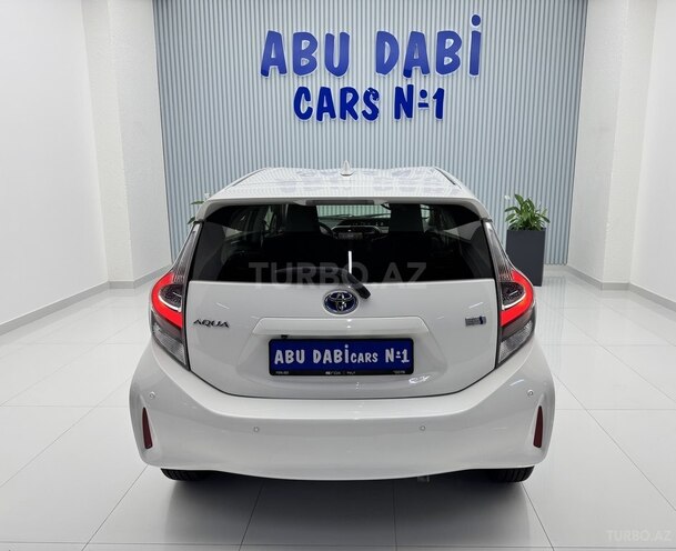 Toyota Aqua 2019, 265,900 km - 1.5 l - Bakı