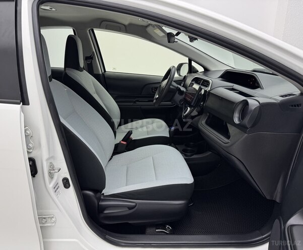 Toyota Aqua 2019, 265,900 km - 1.5 l - Bakı