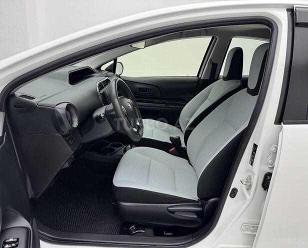 Toyota Aqua 2019, 265,900 km - 1.5 l - Bakı