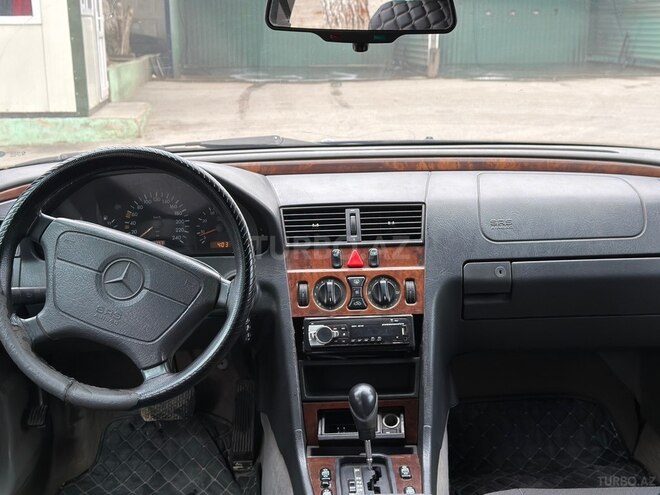 Mercedes C 180 1996, 389,000 km - 1.8 l - Bakı