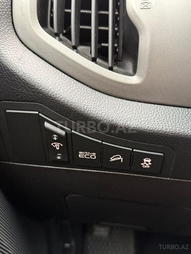Kia Sportage 2014, 200,000 km - 2.0 l - Bakı