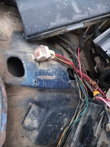 LADA (VAZ) 2107 1985, 245,800 km - 1.6 l - Salyan