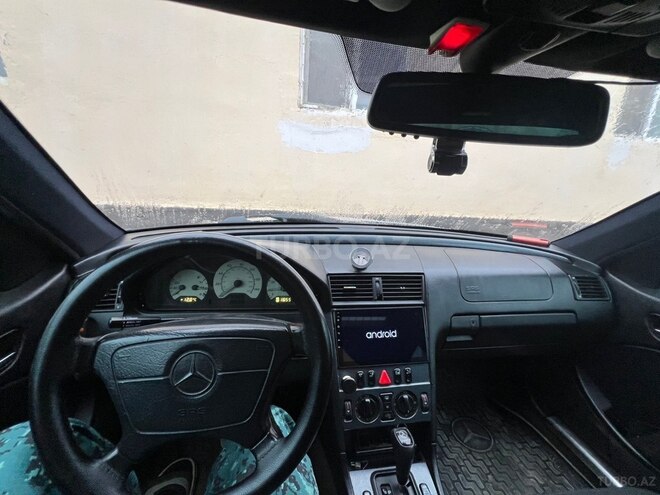 Mercedes C 230 2000, 337,658 km - 2.3 l - Qusar