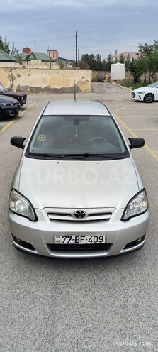 Toyota Corolla 2004, 298,000 km - 1.4 l - Şirvan