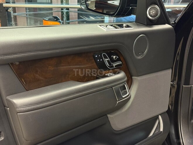 Land Rover Range Rover 2021, 90,000 km - 3.0 l - Bakı