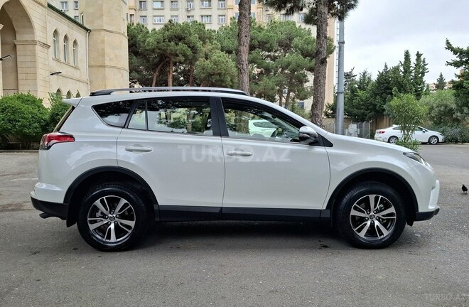 Toyota RAV4 2017, 39,000 km - 2.0 l - Bakı