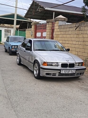 BMW 318 1992, 395,700 km - 1.8 л - Mingəçevir