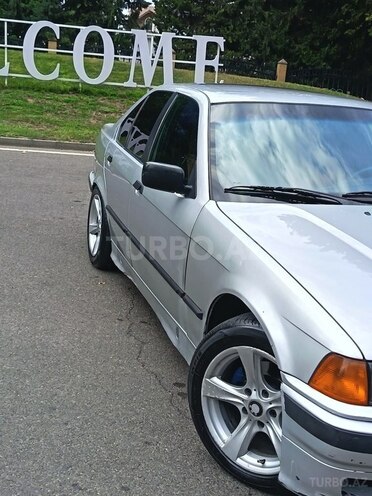 BMW 318 1992, 395,700 km - 1.8 л - Mingəçevir