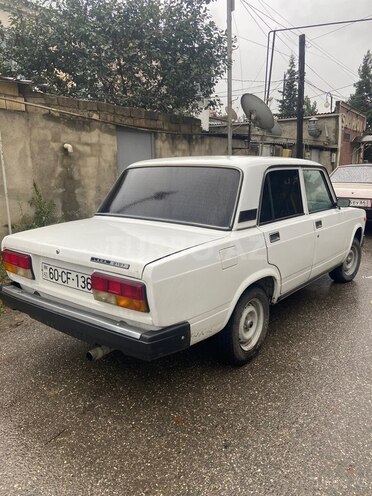 LADA (VAZ) 2107 2004, 45,000 km - 1.6 l - Quba