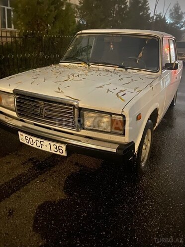 LADA (VAZ) 2107 2004, 45,000 km - 1.6 l - Quba