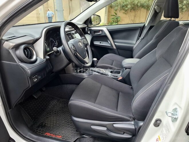 Toyota RAV4 2017, 39,000 km - 2.0 l - Bakı
