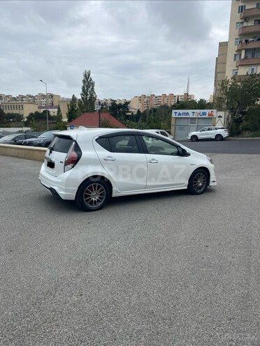 Toyota Aqua 2017, 264,000 km - 1.5 l - Bakı