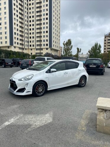 Toyota Aqua 2017, 264,000 km - 1.5 l - Bakı