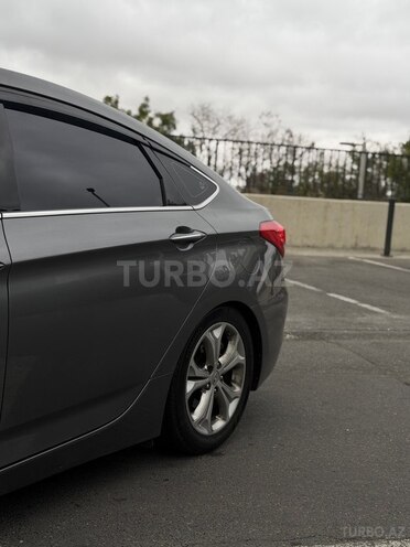 Hyundai i40 2013, 325,400 km - 1.7 l - Bakı