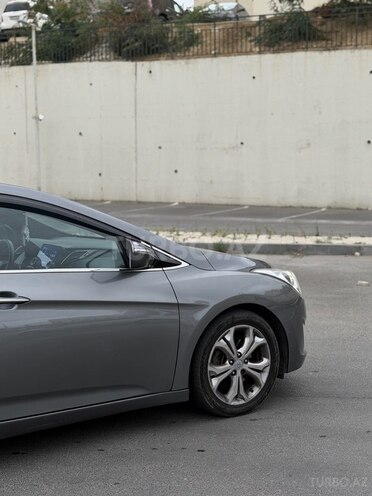 Hyundai i40 2013, 325,400 km - 1.7 l - Bakı