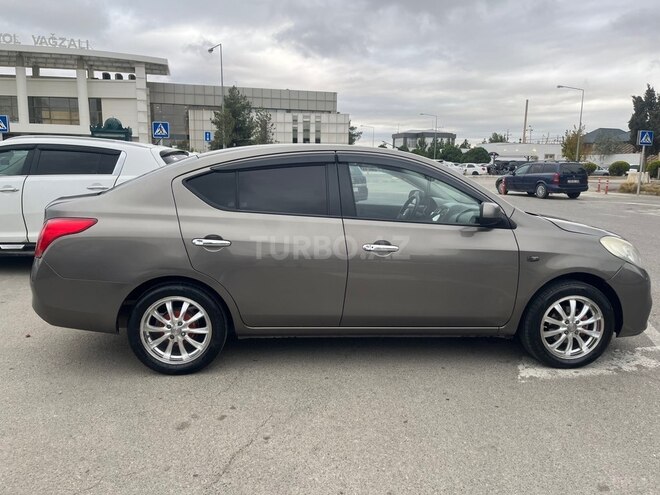 Nissan Latio 2012, 210,000 km - 1.2 л - Sumqayıt