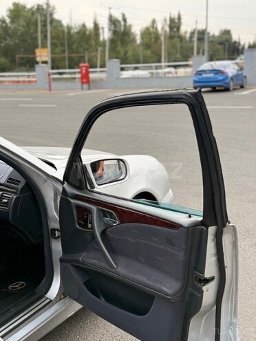 Mercedes E 250 1998, 550,000 km - 2.5 л - Ağcabədi