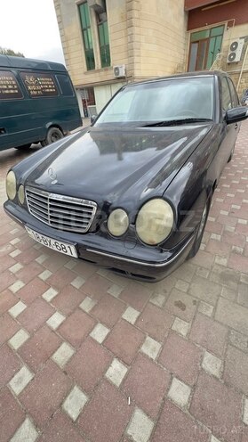 Mercedes E 200 2000, 257,000 km - 2.0 л - Bakı