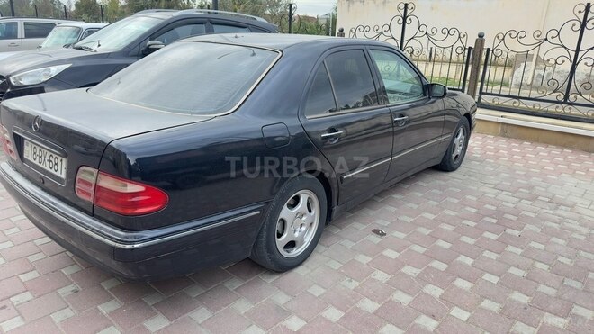 Mercedes E 200 2000, 257,000 km - 2.0 л - Bakı