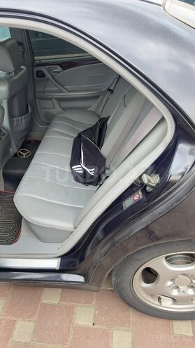 Mercedes E 200 2000, 257,000 km - 2.0 л - Bakı